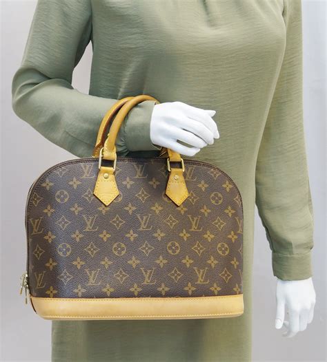 louis vuitton m51136|Louis Vuitton alma bag monogram.